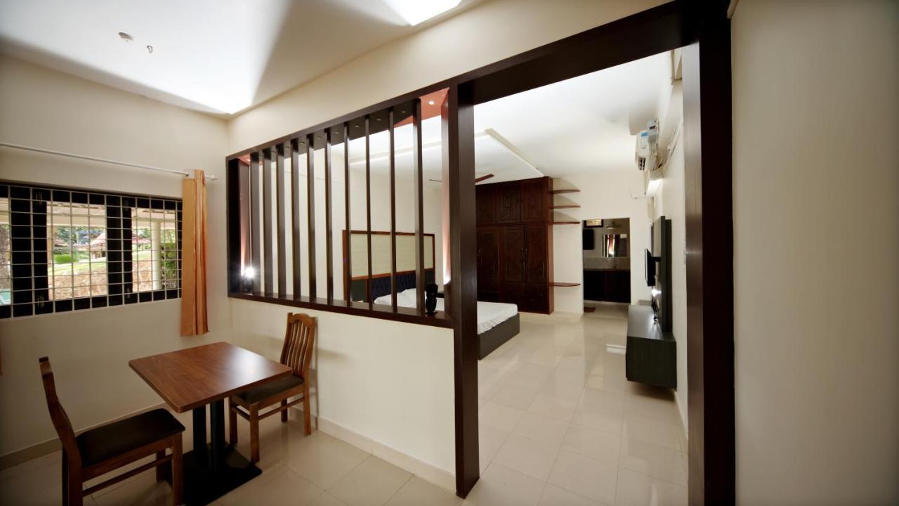 Ashtamudi Lake Garden Resorts Kollam Εξωτερικό φωτογραφία